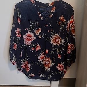 Floral blouse.